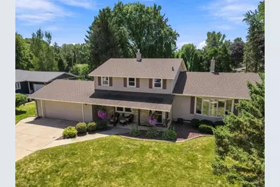 133 W Kohler Street, Sun Prairie, WI 53590 - Photo 5