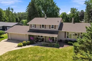 133 W Kohler St, Sun Prairie, WI 53590 - Photo 5