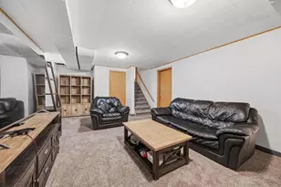133 W Kohler St, Sun Prairie, WI 53590 - Photo 65