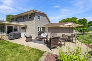 133 W Kohler St, Sun Prairie, WI 53590 - Photo 75