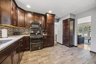 133 W Kohler St, Sun Prairie, WI 53590 - Photo 21