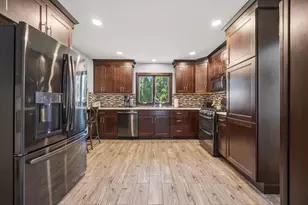 133 W Kohler St, Sun Prairie, WI 53590 - Photo 19