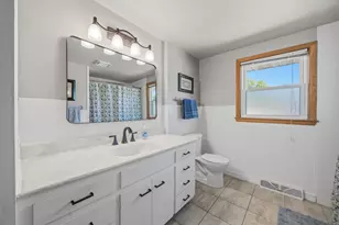 133 W Kohler St, Sun Prairie, WI 53590 - Photo 51