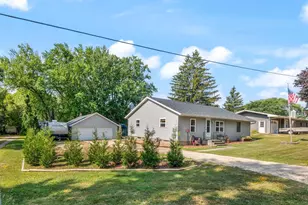 W2333 Commercial St, Poy Sippi, WI 54967 - Photo 9