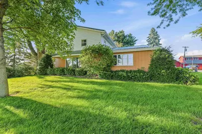 W7274 State Road 33, Beaver Dam, WI 53916 - Photo 3