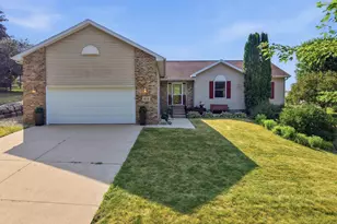 613 Lucky Trail, Mount Horeb, WI 53572 - Photo 33
