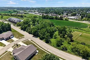 167 Valle Tell Dr, New Glarus, WI 53574 - Photo 15