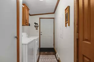 309 Oakbrook Dr, Lake Delton, WI 53965 - Photo 15