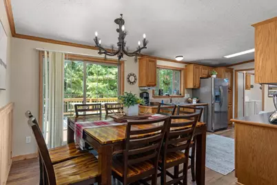 309 Oakbrook Drive, Wisconsin Dells, WI 53965 - Photo 9