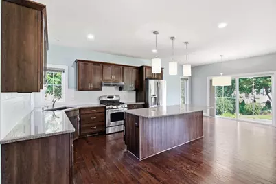 709 Pleasant Valley Parkway, Waunakee, WI 53597 - Photo 7