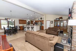 1929 Lakes Edge Ln, Friendship, WI 53934 - Photo 9