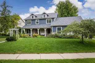 612 Fairway Cir, Jefferson, WI 53549 - Photo 1