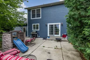 612 Fairway Cir, Jefferson, WI 53549 - Photo 7