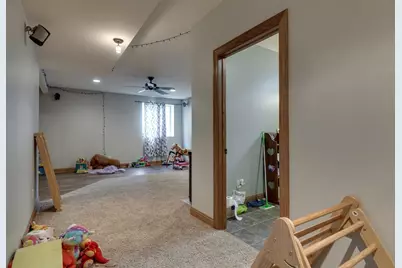 612 Fairway Circle, Jefferson, WI 53549 - Photo 33