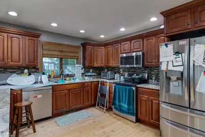 612 Fairway Circle, Jefferson, WI 53549 - Photo 9