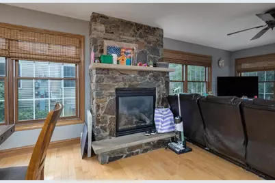 612 Fairway Circle, Jefferson, WI 53549 - Photo 15