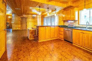 117 N Oak St, Adams, WI 53910 - Photo 9