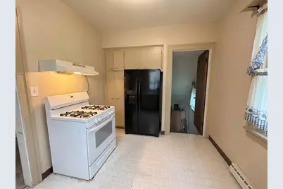 1709 Flett Avenue, Racine, WI 53405 - Photo 5