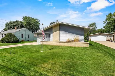 124 Wisconsin Street, Beaver Dam, WI 53916 - Photo 25
