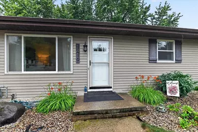 1419 Jasper Circle, Sun Prairie, WI 53590 - Photo 5