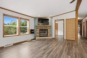 3982 State Rd 13, Wisconsin Dells, WI 53965 - Photo 17