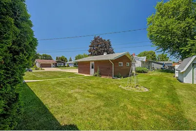 803 26th Street, Monroe, WI 53566 - Photo 37