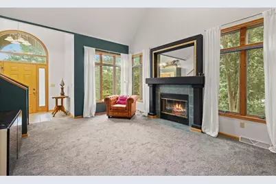 1930 Blue Mounds Street, Black Earth, WI 53515 - Photo 9