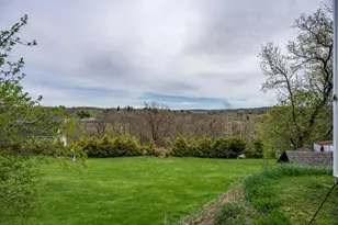 207 Spring St, Elroy, WI 53929 - Photo 41