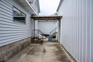 207 Spring St, Elroy, WI 53929 - Photo 39