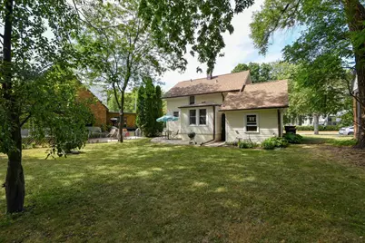 1610 Oakwood Avenue, Beloit, WI 53511 - Photo 31