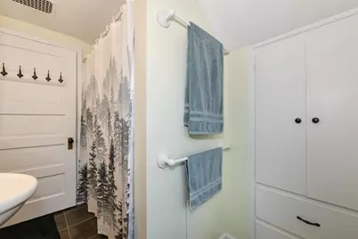 1610 Oakwood Avenue, Beloit, WI 53511 - Photo 21