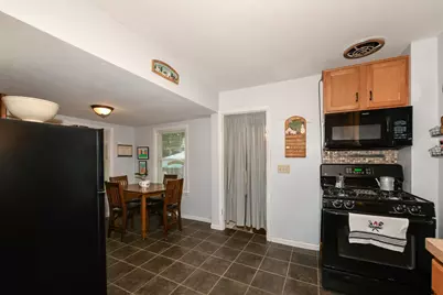 1610 Oakwood Avenue, Beloit, WI 53511 - Photo 13