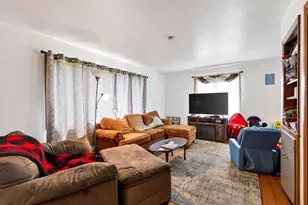 2114-2116 Lake Point Dr, Madison, WI 53713 - Photo 7