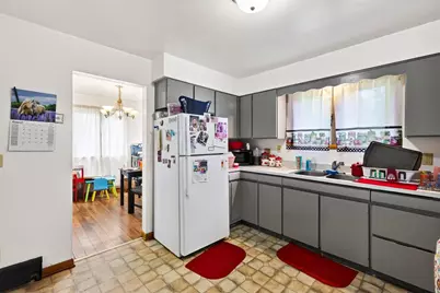 2114-2116 Lake Point Drive, Madison, WI 53713 - Photo 3