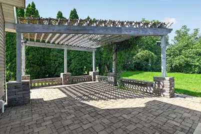 5502 Upland Trail, Middleton, WI 53562 - Photo 5