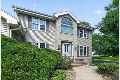 5502 Upland Trail, Middleton, WI 53562 - Photo 3