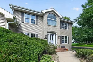 5502 Upland Trail, Middleton, WI 53562 - Photo 3