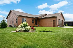 W5759 Brook Trout Ct, New Lisbon, WI 53950 - Photo 29