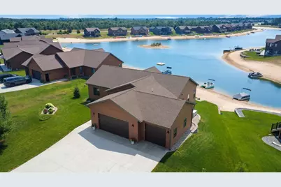 W5759 Brook Trout Court, New Lisbon, WI 53950 - Photo 3