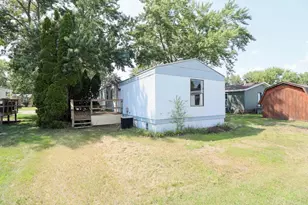 160 Buckingham Ln, Holmen, WI 54636 - Photo 15