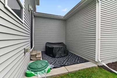 1133 O'Keeffe Avenue, Sun Prairie, WI 53590 - Photo 25