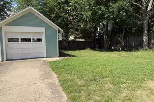 21 N Atwood Ave, Janesville, WI 53548 - Photo 39