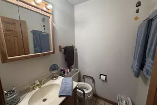 2451 S Country Ln, Beloit, WI 53511 - Photo 31