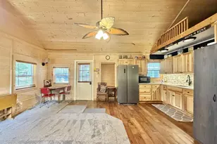 141 Lakeview Ave, Edgerton, WI 53534 - Photo 9