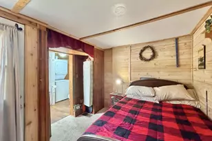 141 Lakeview Ave, Edgerton, WI 53534 - Photo 17