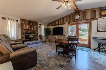 615 Medbury Street, Kendall, WI 54638 - Photo 3