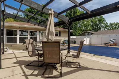 2160 Linway Drive, Beloit, WI 53511 - Photo 19
