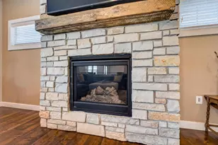 4181 Hanover Dr, DeForest, WI 53532 - Photo 5