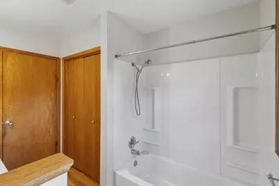 3149 S Hwy 51, Janesville, WI 53546 - Photo 23