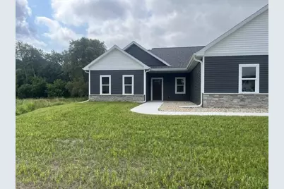 190 Deerrun Drive, Fall River, WI 53932 - Photo 5